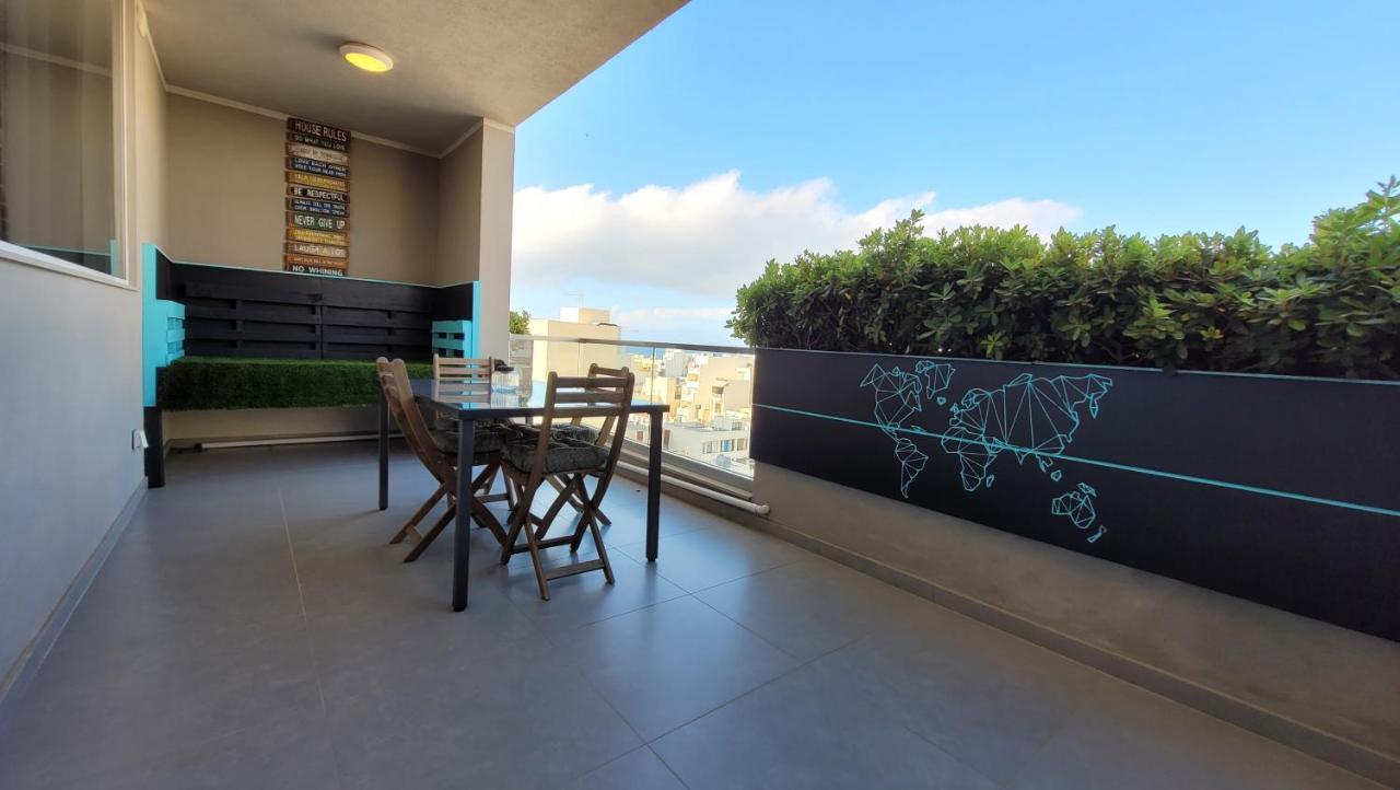 דירות סיינט פול ביי Stylish - Modern - Large Terrace - 2 Bed - 200 M From Sea - Fully Air Con מראה חיצוני תמונה